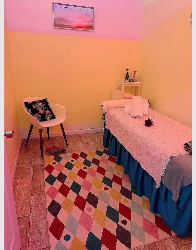 C & M SPA