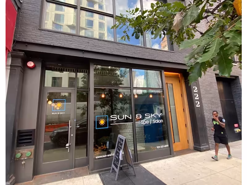 Sun & Sky - Spa / Salon