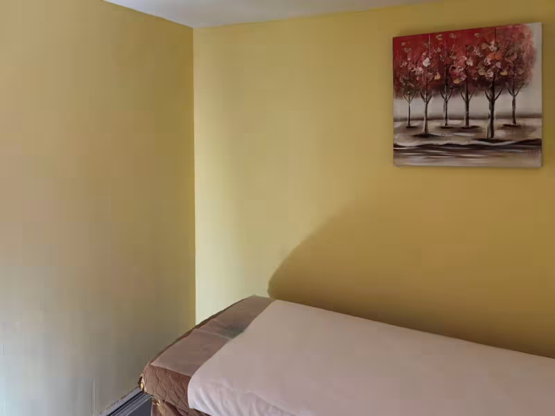 651 Spa | Massage