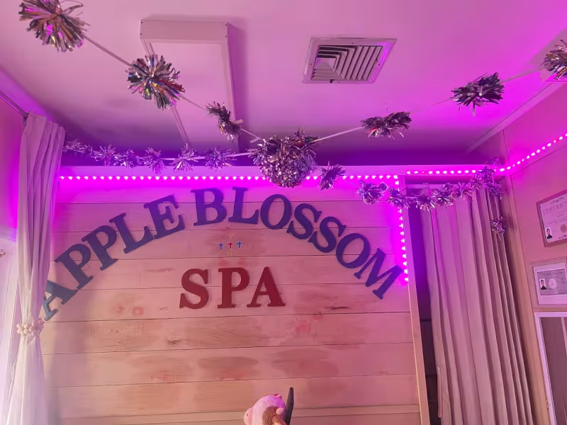 Apple Blossom Spa