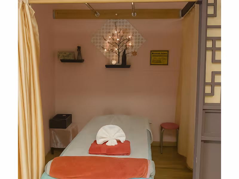 New Red Lantern Foot Reflexology