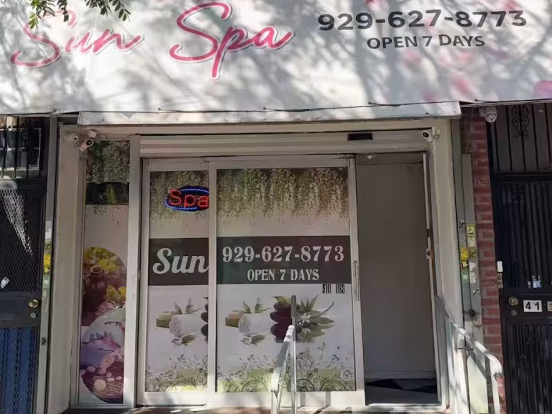 SUN SPA and THERAPY
