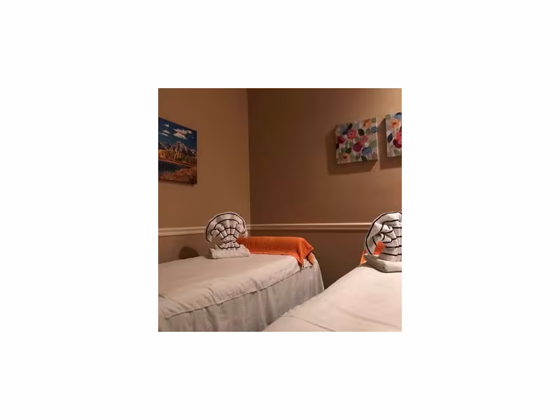 Sunny Day Spa Massage