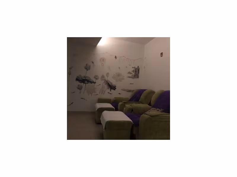 Lemon Tree Foot Rub Spa