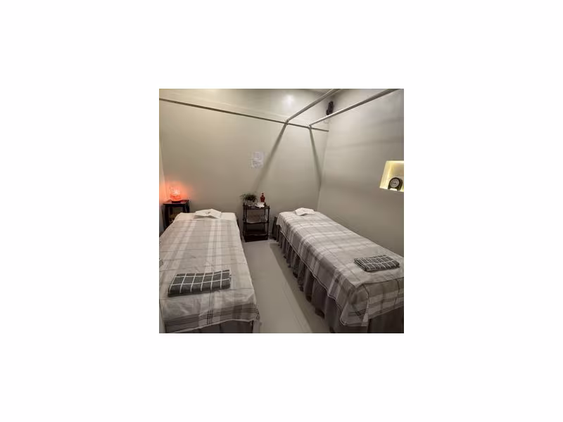 Happy Massage Spa