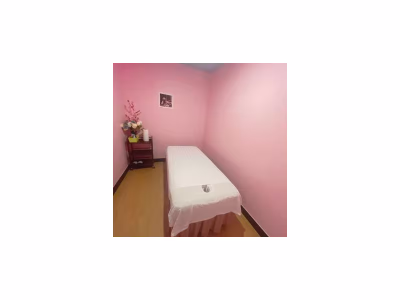 807 Spa Massage