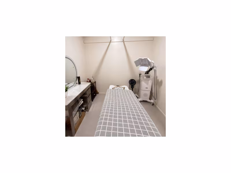 Happy Massage Spa
