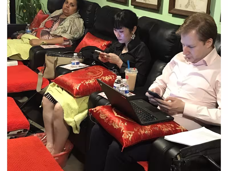 Zheng yi foot spa 正一足疗