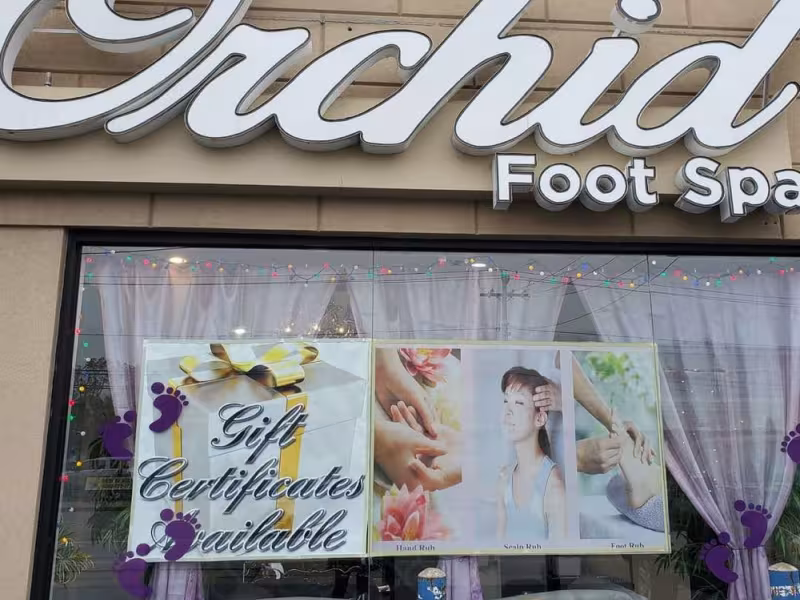 Orchid Foot Spa