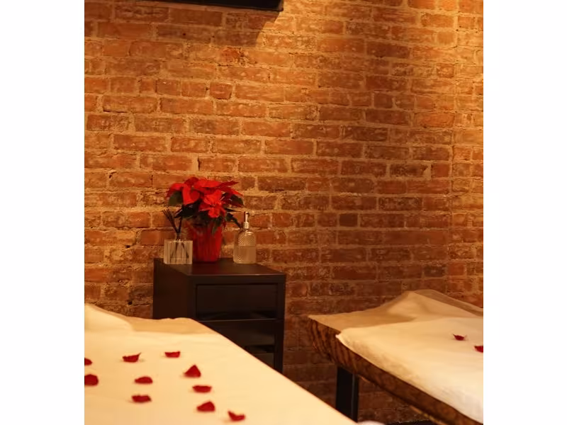 Sun & Sky - Spa / Salon