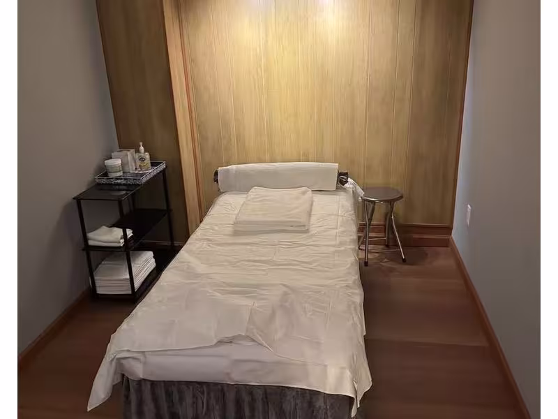 Refresh Bodywork Spa