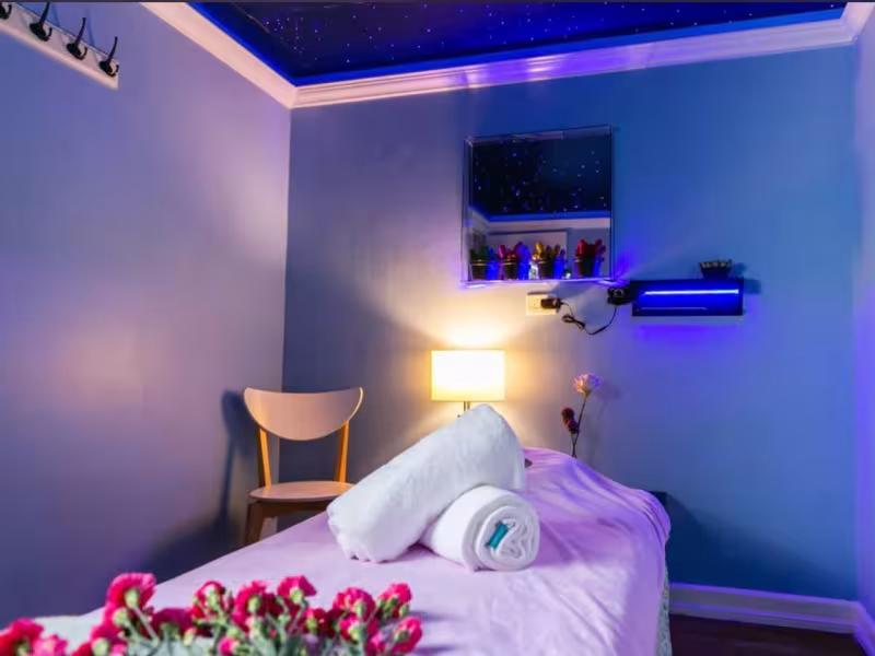 W Man Spa