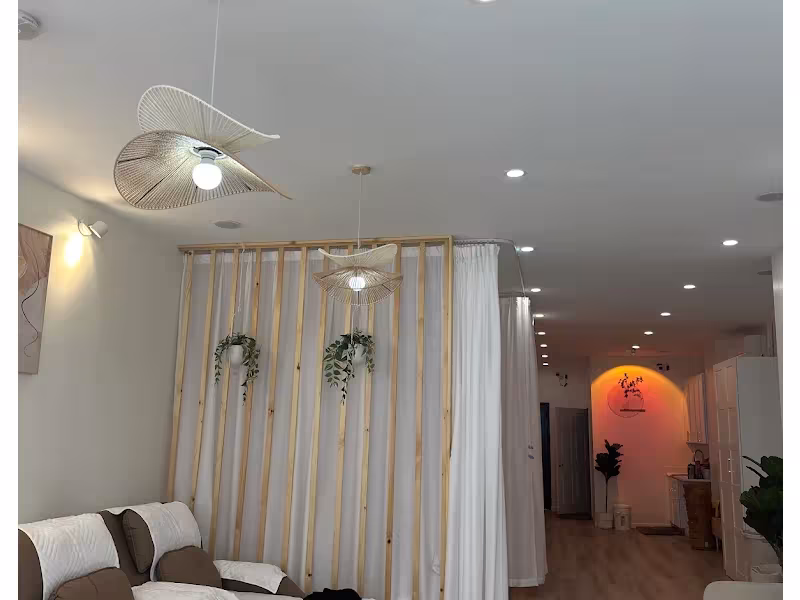 Shakira spa 知足常乐（诱惑力分店)