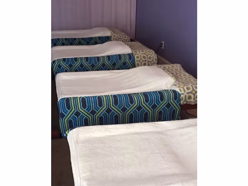 New Happy Feet Foot Spa