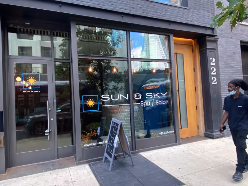 Sun & Sky - Spa / Salon