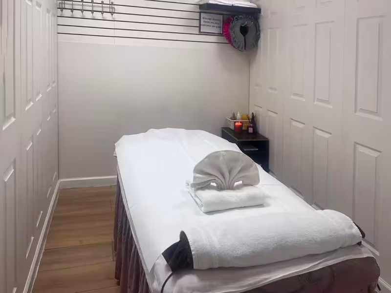 Xiulan foot spa inc